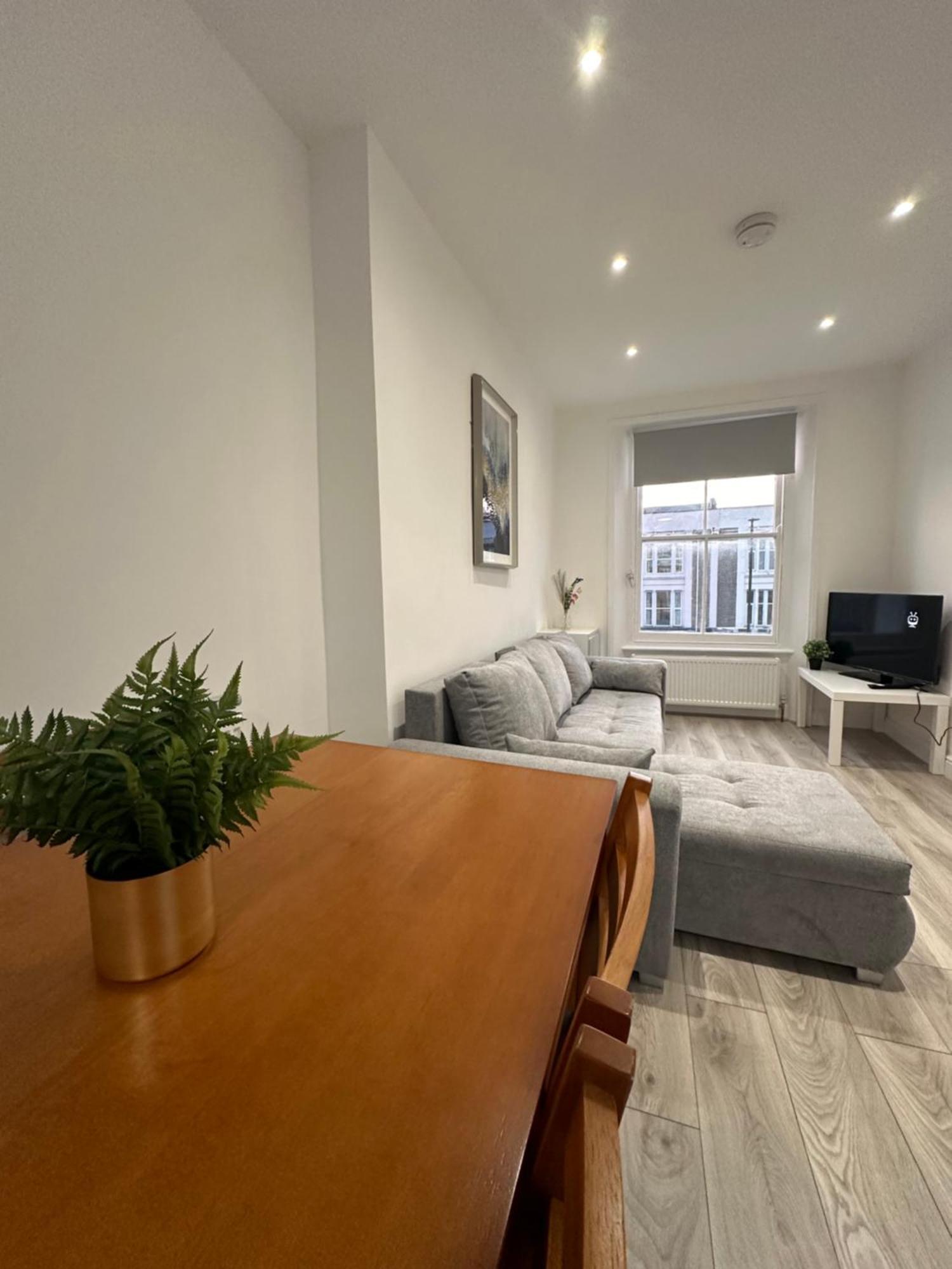 ロンドンStunning Newly Refurbished 1 Bed In Kings Cross, St Pancras!320アパートメント エクステリア 写真